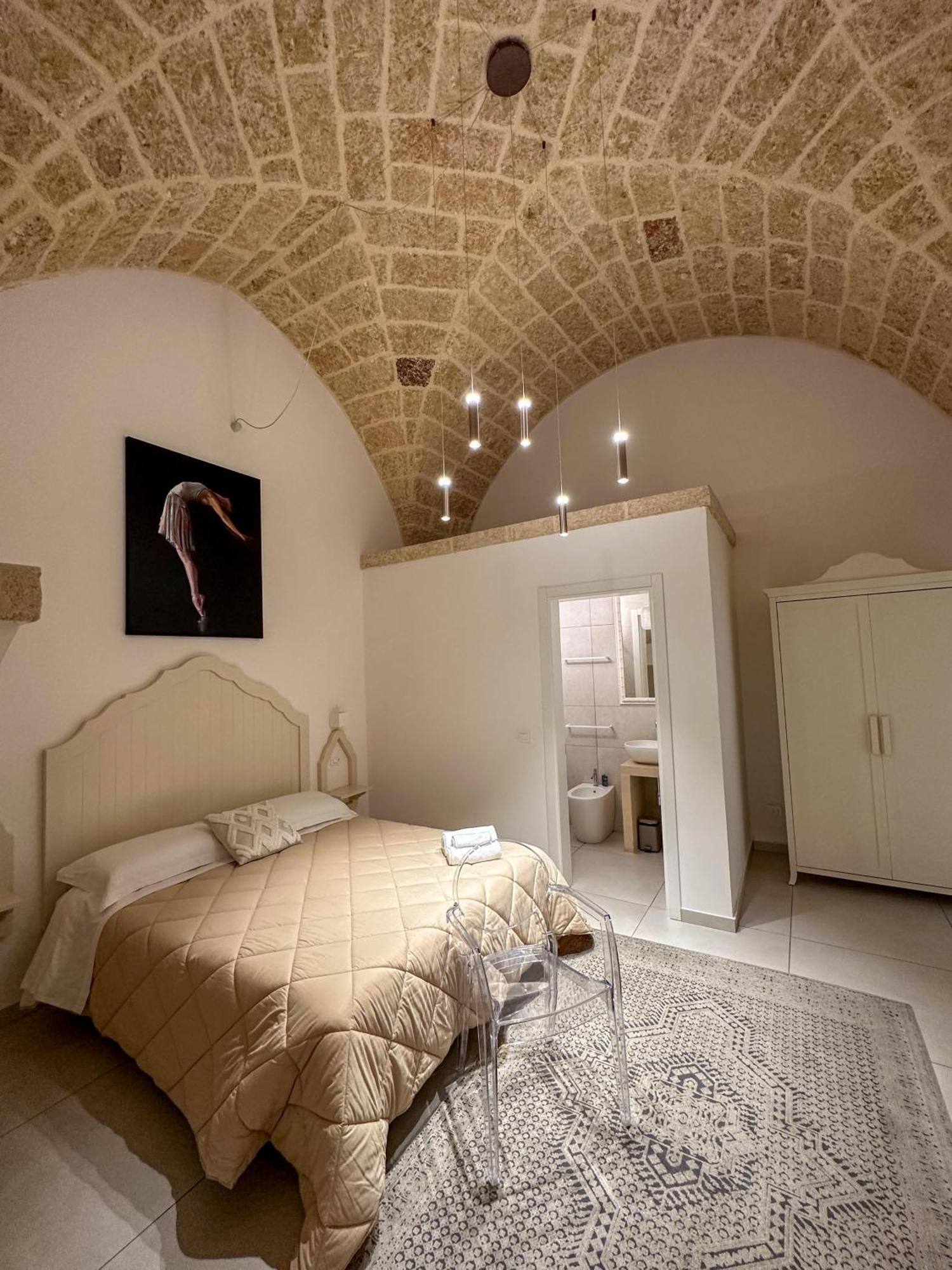 Palazzo Alma Luxury Rooms Casarano Dış mekan fotoğraf