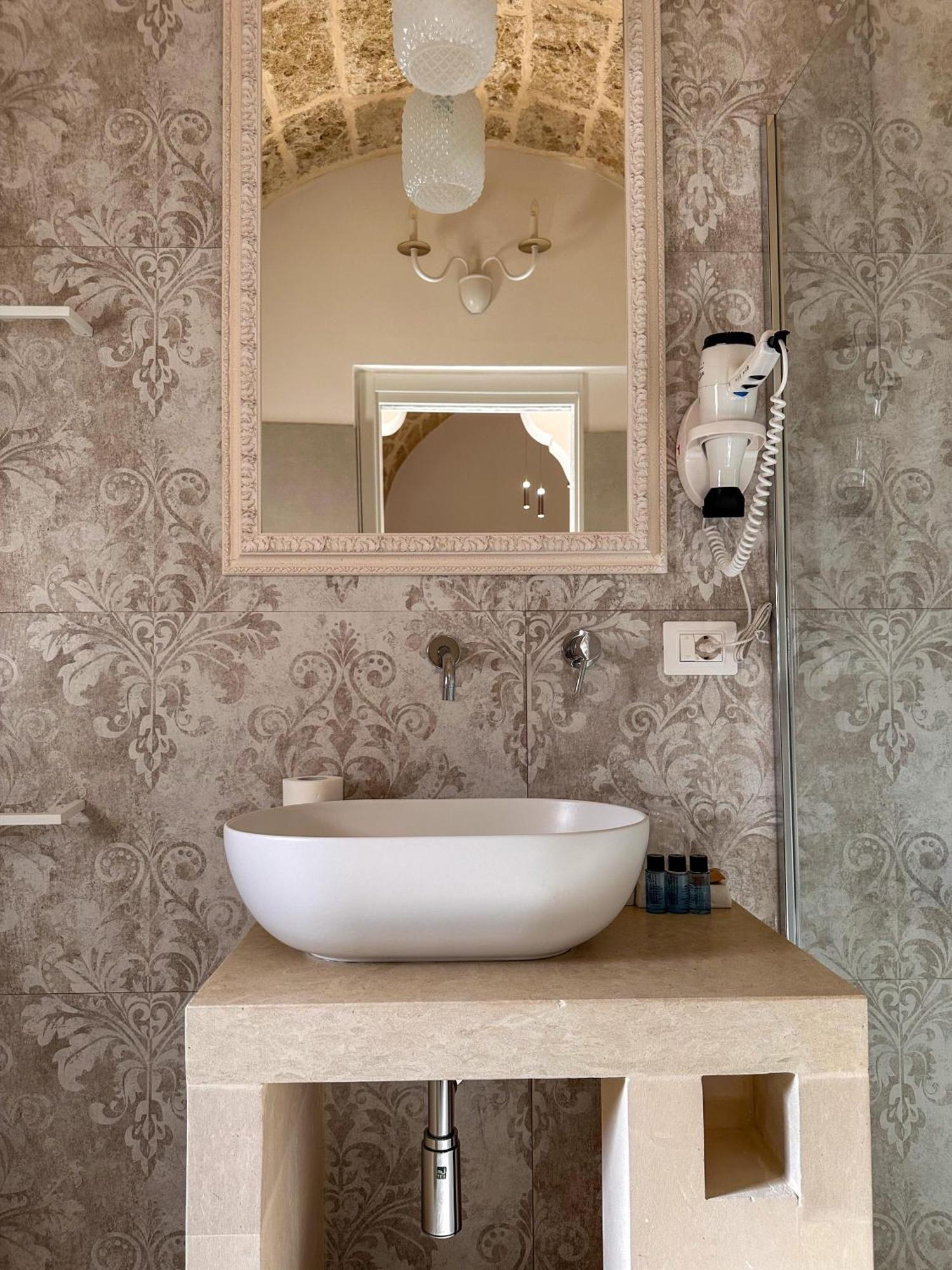 Palazzo Alma Luxury Rooms Casarano Dış mekan fotoğraf