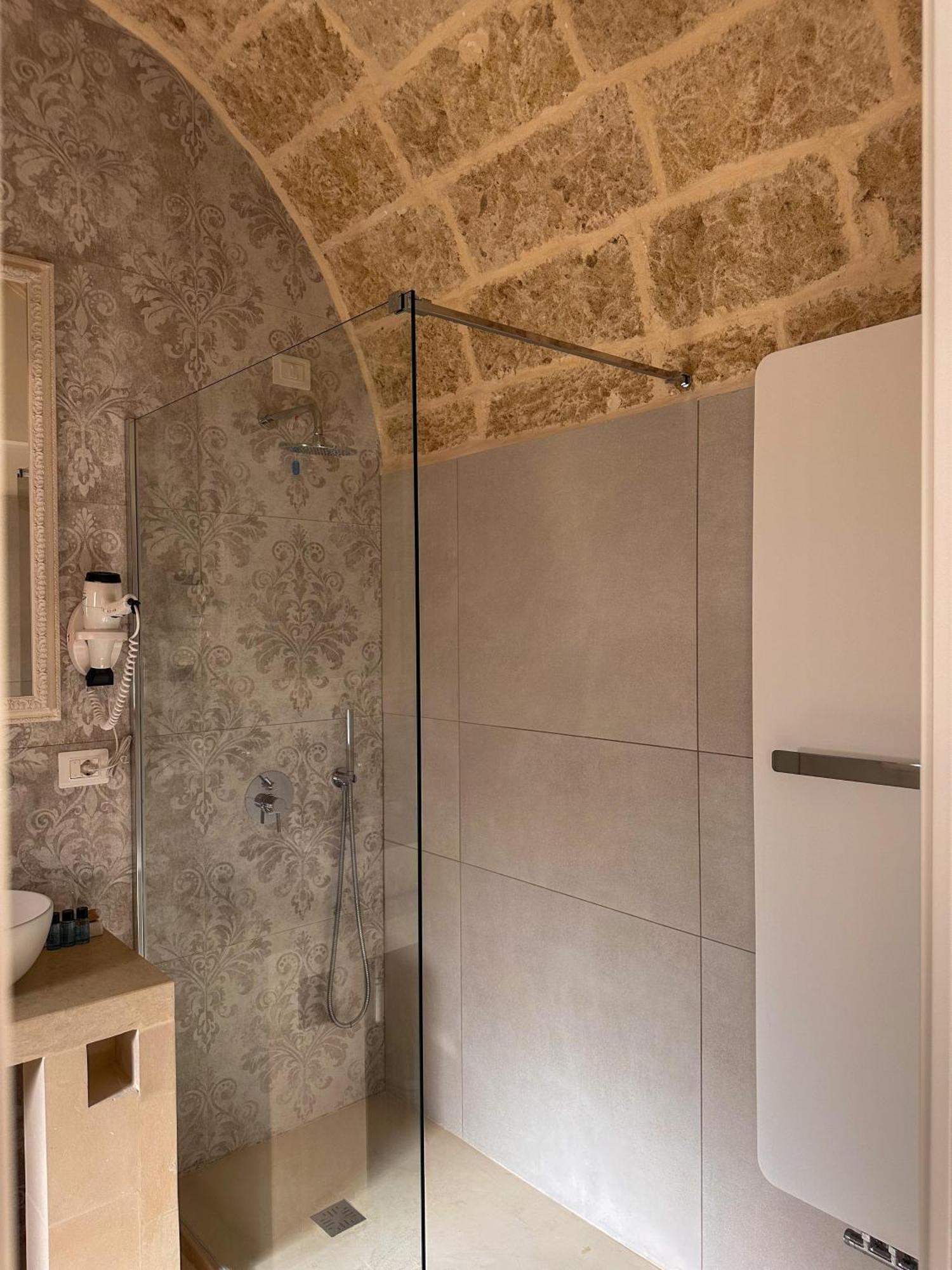 Palazzo Alma Luxury Rooms Casarano Dış mekan fotoğraf