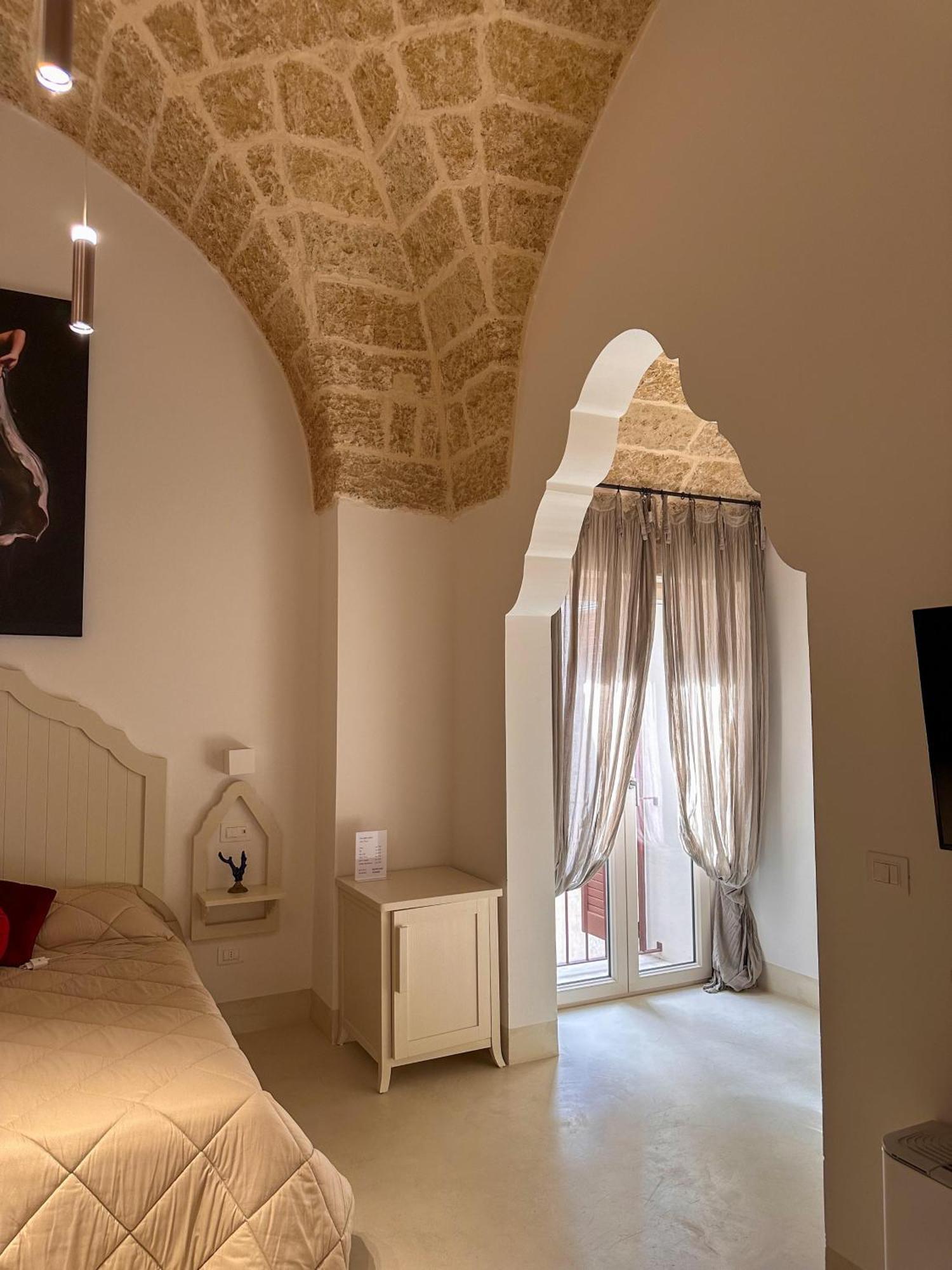 Palazzo Alma Luxury Rooms Casarano Dış mekan fotoğraf