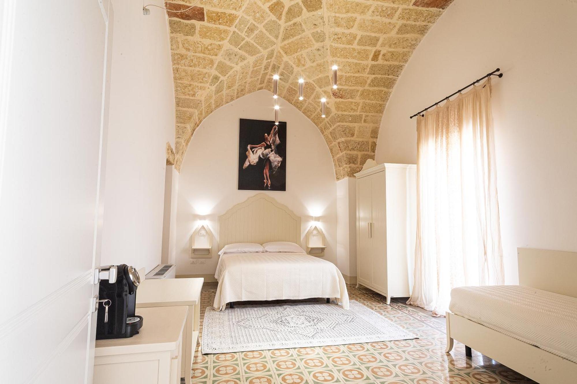 Palazzo Alma Luxury Rooms Casarano Dış mekan fotoğraf