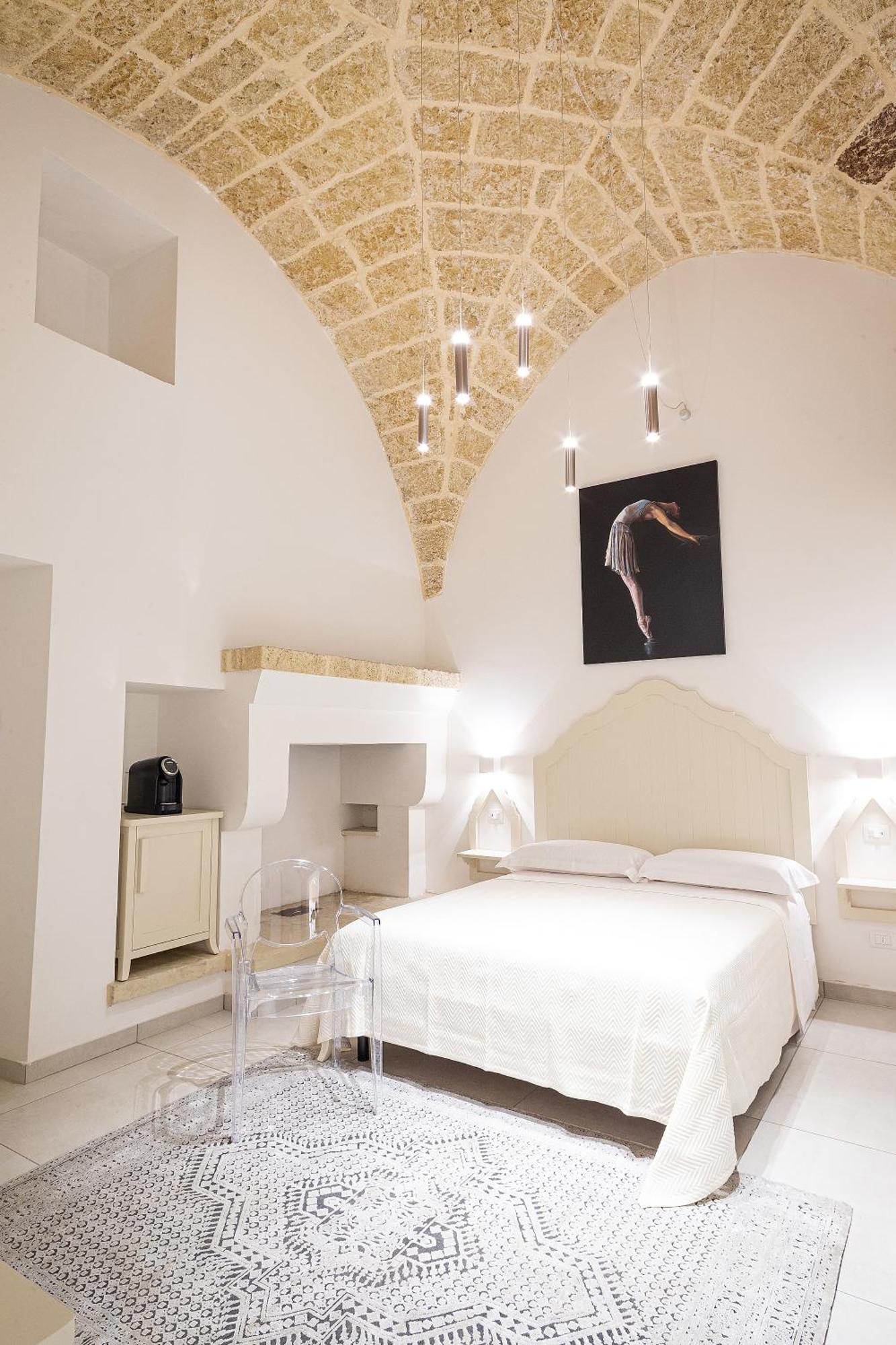Palazzo Alma Luxury Rooms Casarano Dış mekan fotoğraf