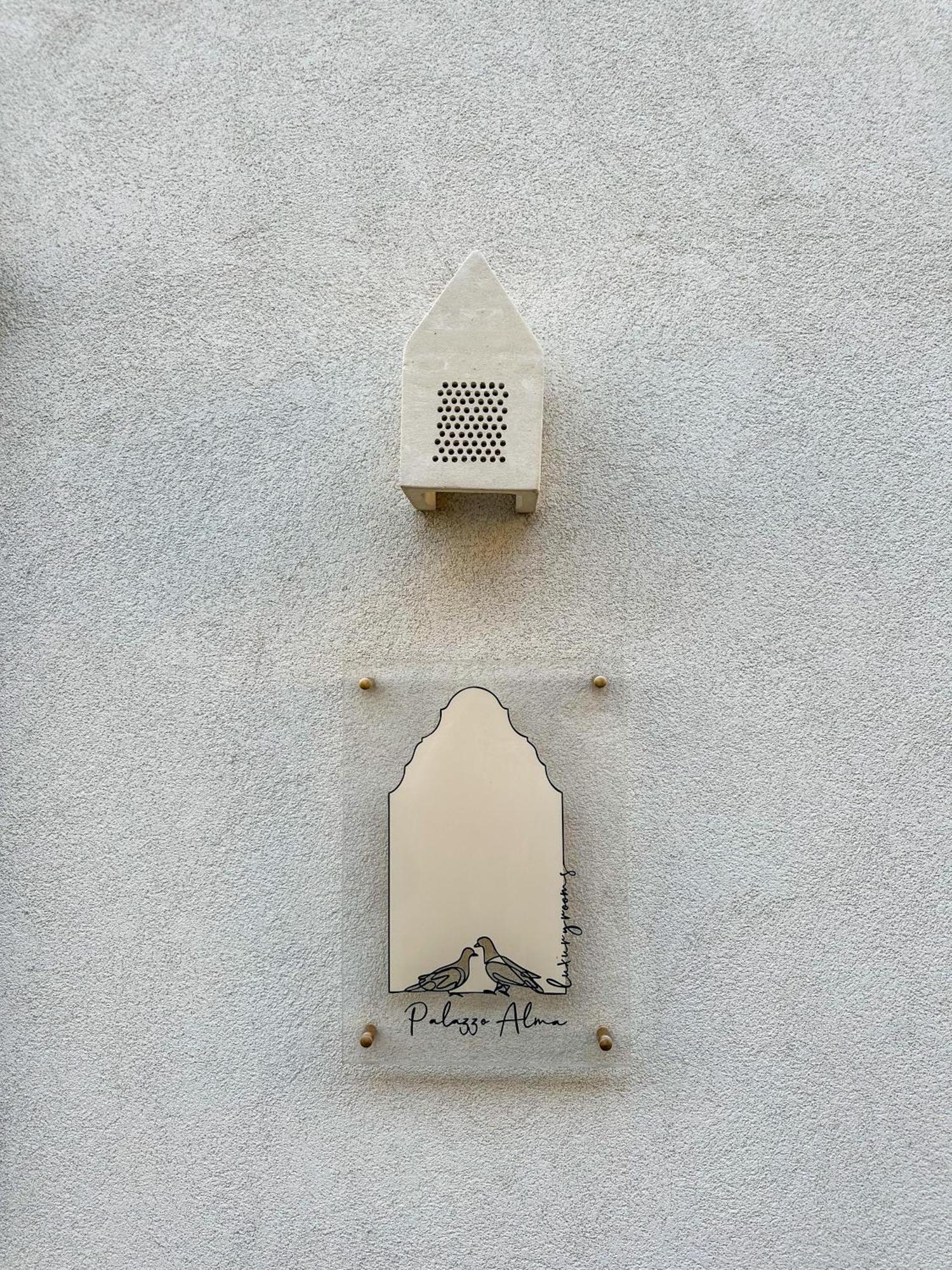 Palazzo Alma Luxury Rooms Casarano Dış mekan fotoğraf